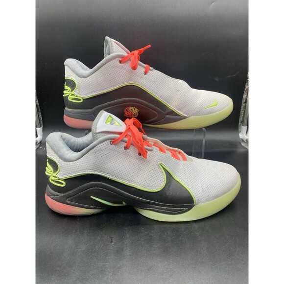 Nike LeBron XXII 22 Shoe Mens Size 14 'Crown Jewel' White Volt Glow FZ1094-101 - Picture 1 of 7
